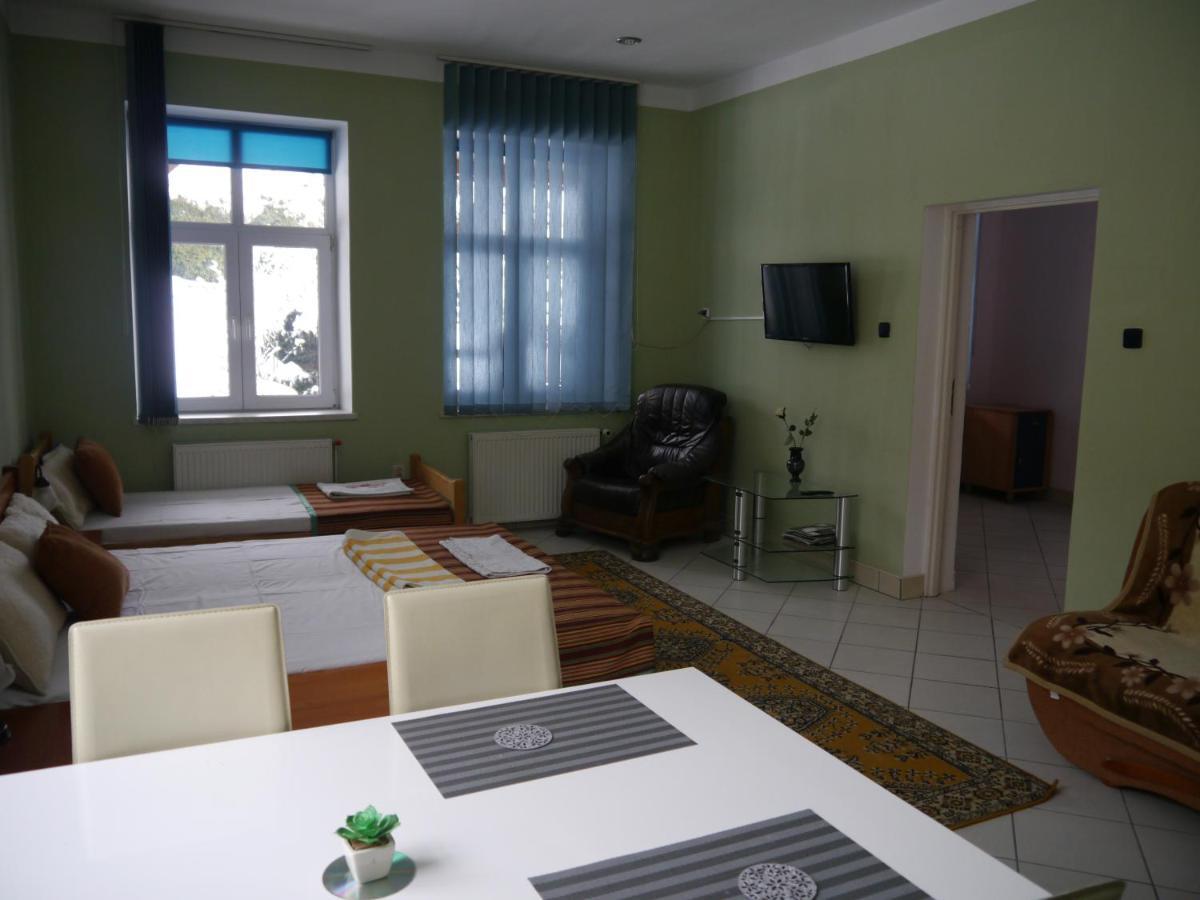 Brama Bieszczad Apartment Lesko Exterior photo