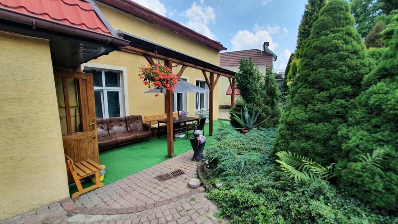 Brama Bieszczad Apartment Lesko Exterior photo