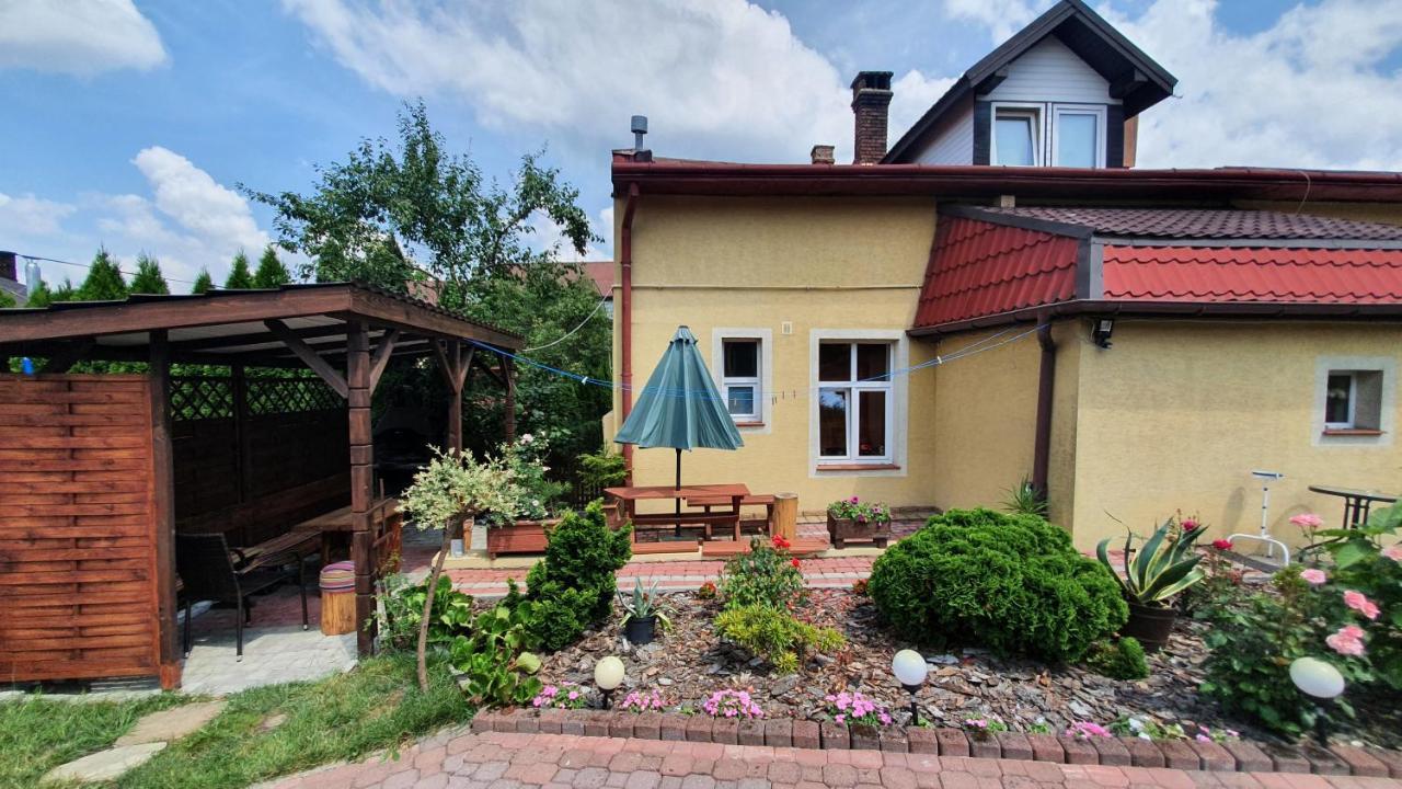 Brama Bieszczad Apartment Lesko Exterior photo