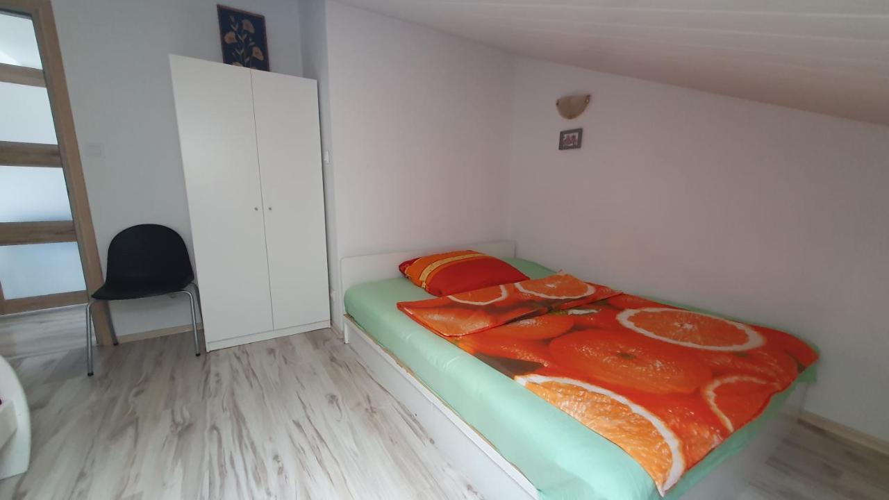 Brama Bieszczad Apartment Lesko Exterior photo