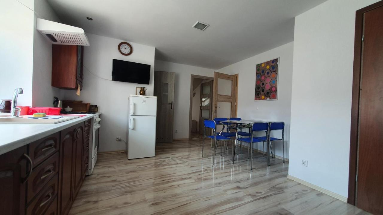 Brama Bieszczad Apartment Lesko Exterior photo